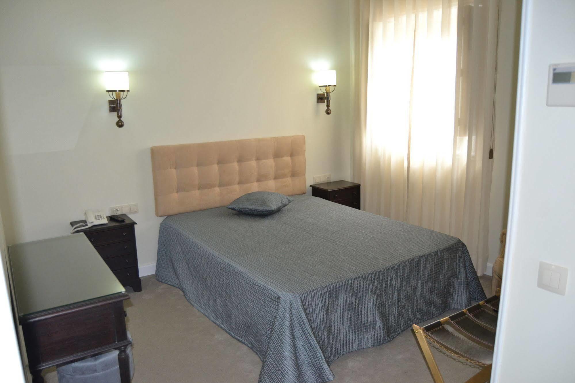Hotel Joao Padeiro Авейру Экстерьер фото